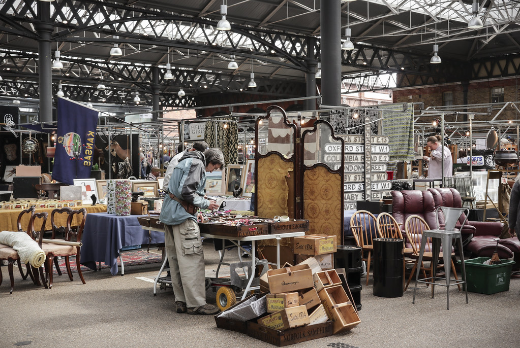 The famous Spitalfields market is fully covered and has hundreds of stalls. Whether you’re looking for vintage fashion, quirky accessories, vinyls, or a new piece of art for your home, there are plenty of unique pieces to ponder here as you shelter from the rain.