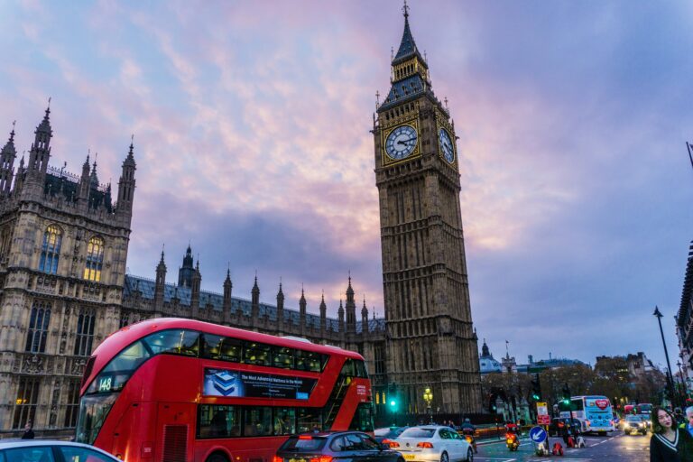 Londoner? Here’s why you should try acting like a tourist for the day